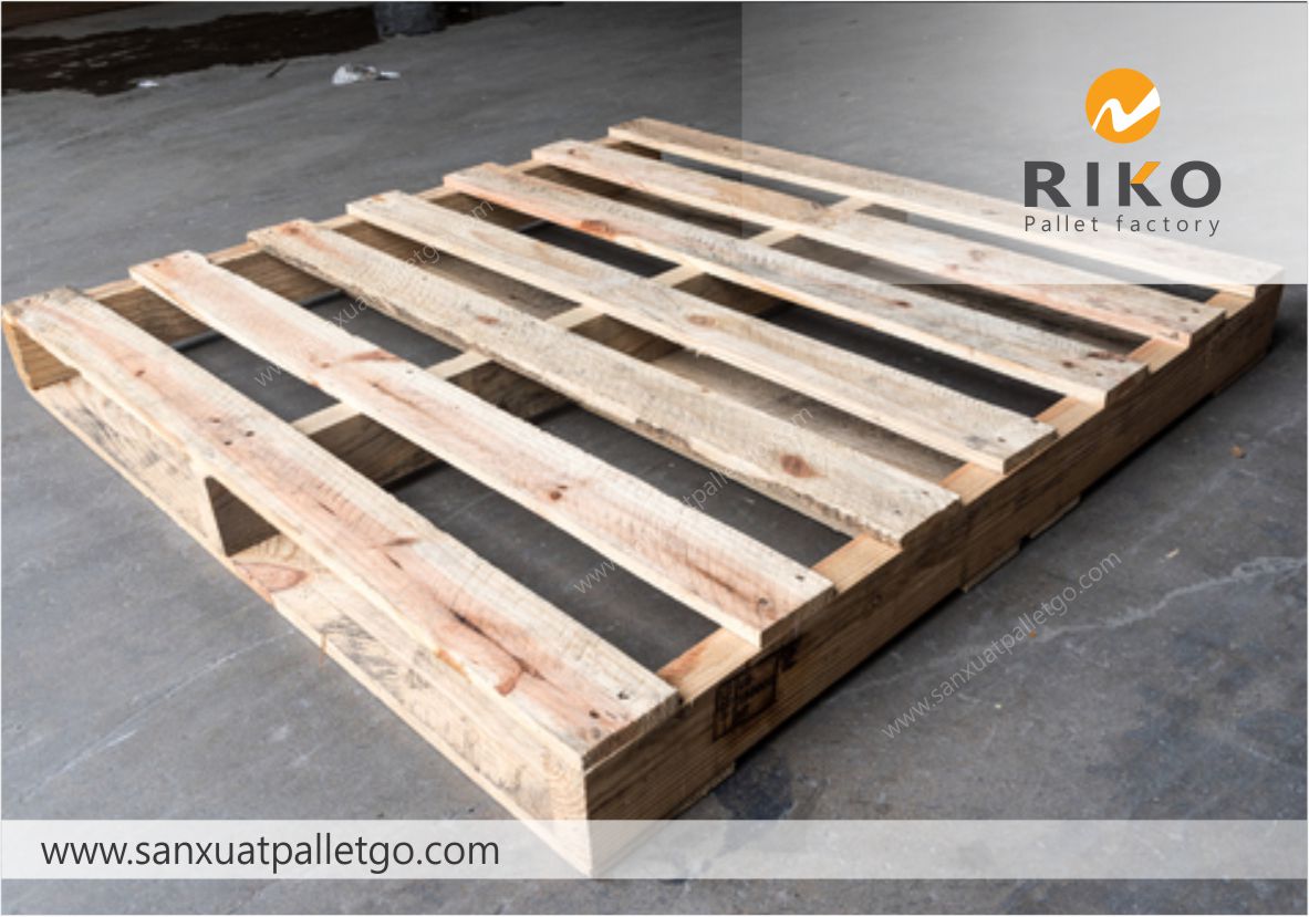 ban-pallet-go-cu-do-bang-1.2x1m-gia-re-nha-thi-truong-long-an-tay-ninh-ho-chi-minh