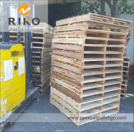 Pallet gỗ cũ 1.1x1.1m- qua sử dụng, chất lượng 90% và giá rẻ